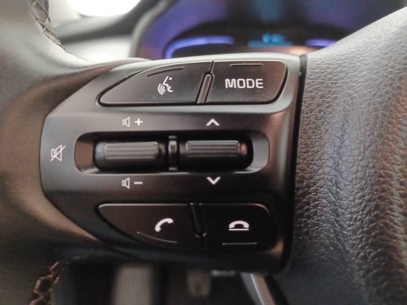 Kia Stonic - Photo 36