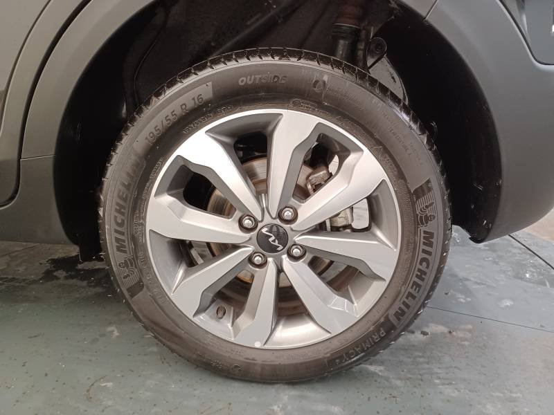 Kia Stonic - Photo 8