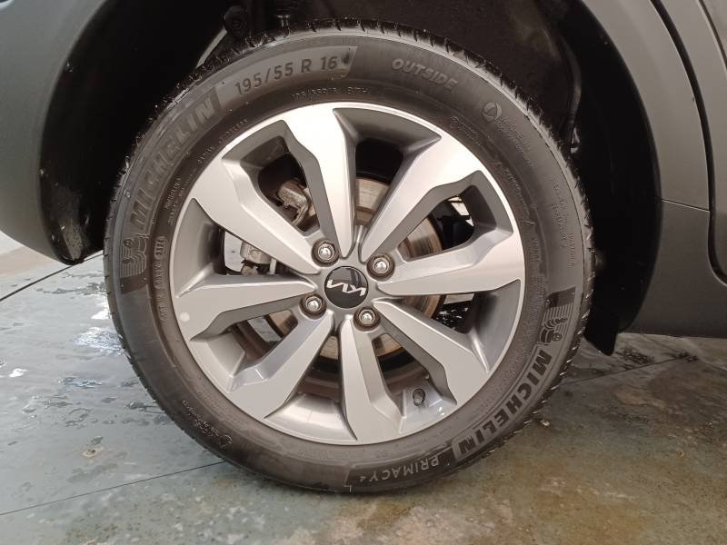 Kia Stonic - Photo 9