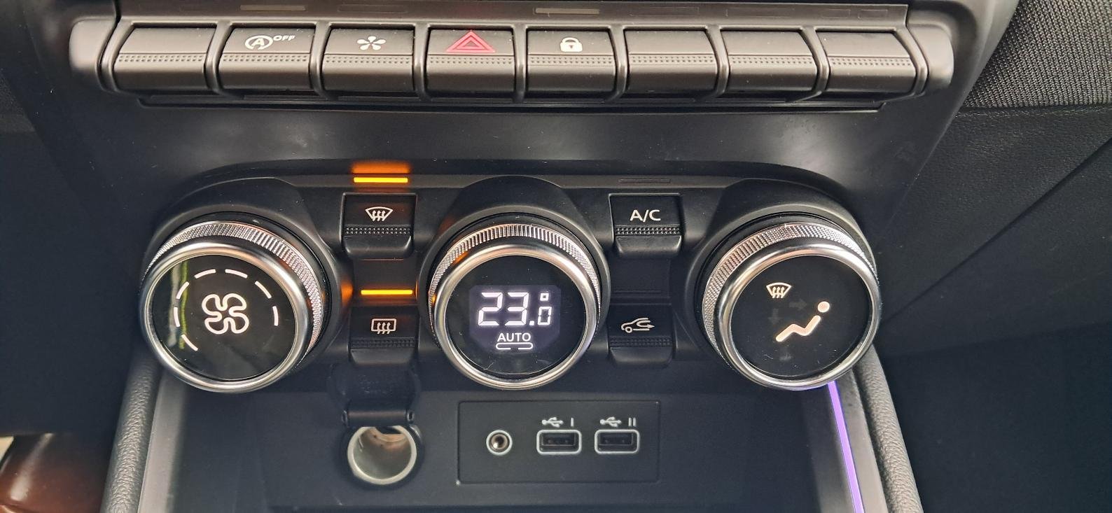 Renault Clio - Photo 17