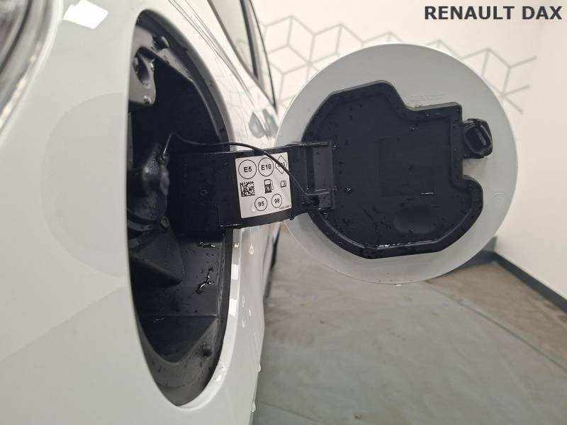 Renault Clio - Photo 15