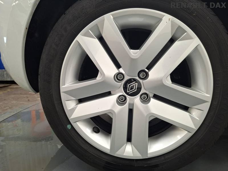 Renault Clio - Photo 16