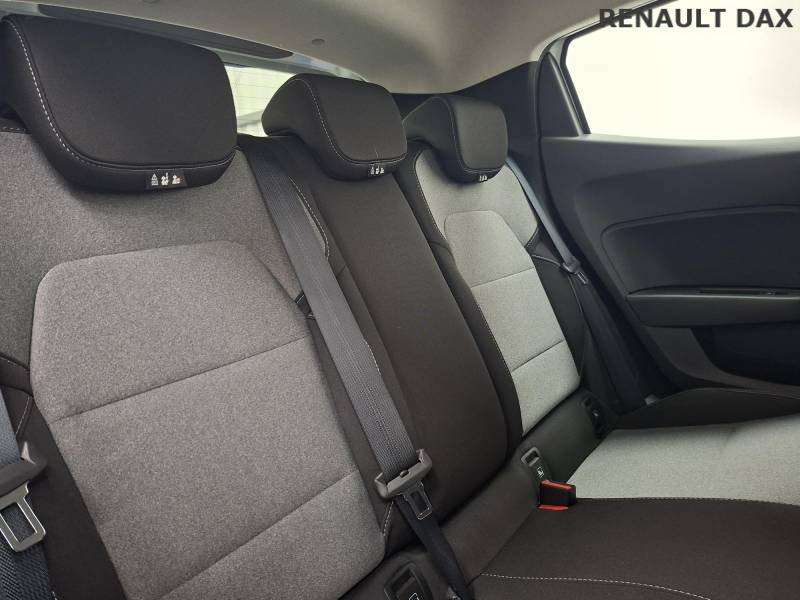 Renault Clio - Photo 18