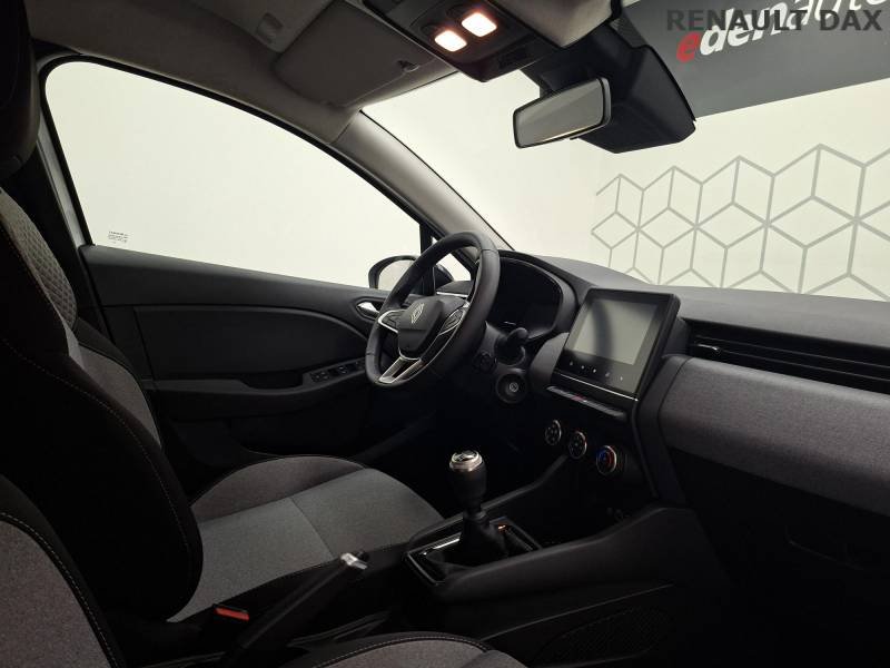 Renault Clio - Photo 19