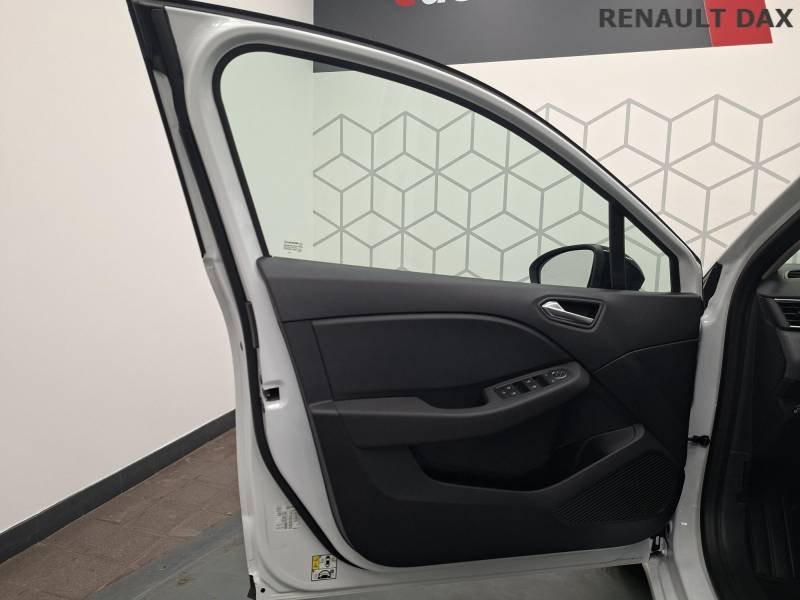 Renault Clio - Photo 28