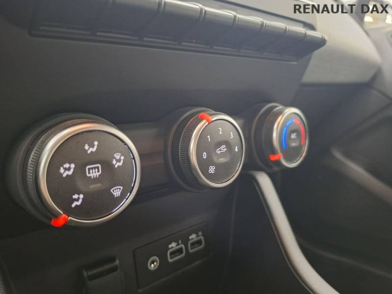 Renault Clio - Photo 32