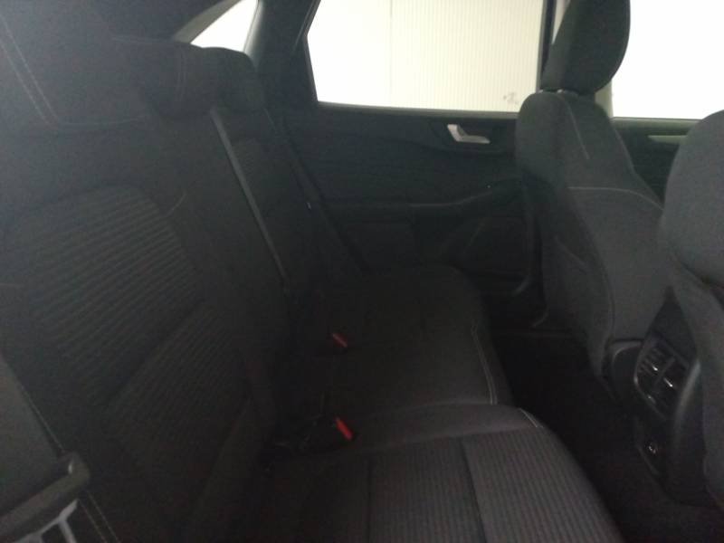 Ford Kuga - Photo 27