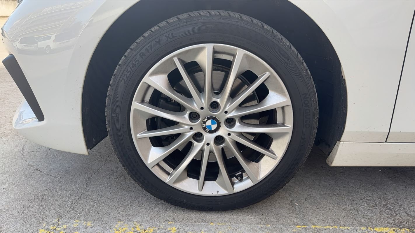BMW Série 1 - Photo 18
