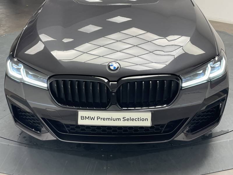 BMW Série 5 - Photo 26