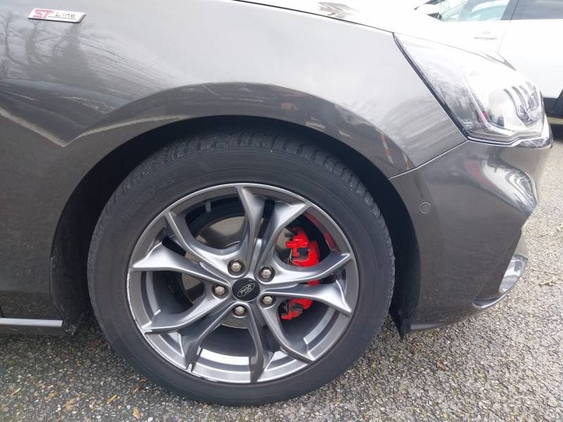 Ford Focus - Photo 21