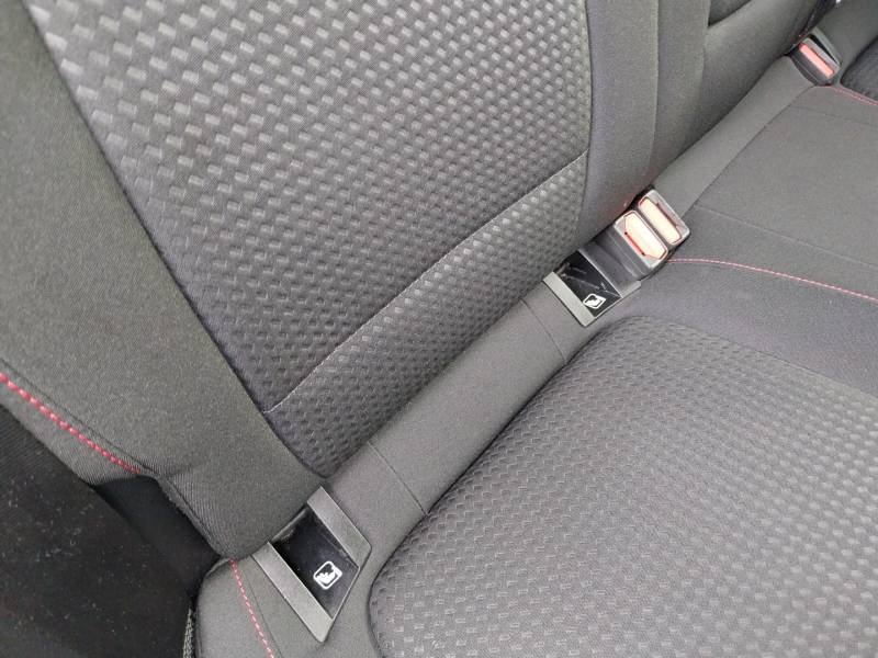 Ford Focus - Photo 24