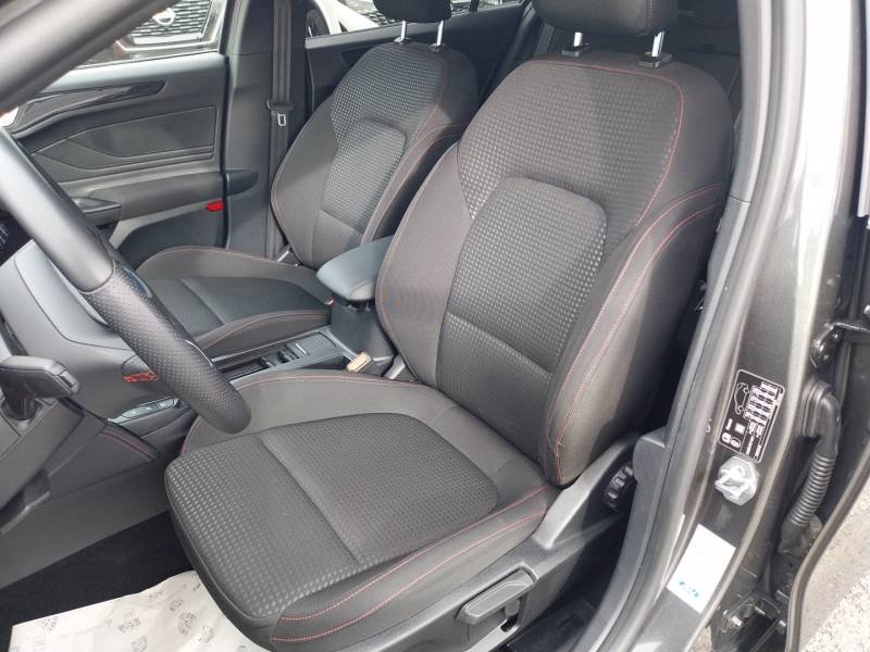 Ford Focus - Photo 30