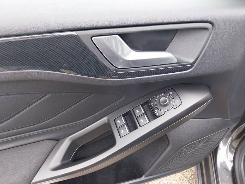 Ford Focus - Photo 31