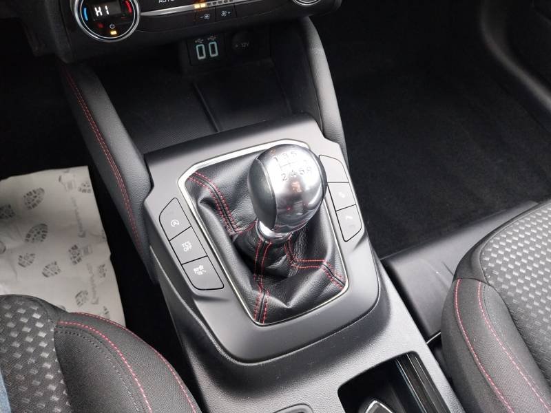 Ford Focus - Photo 37