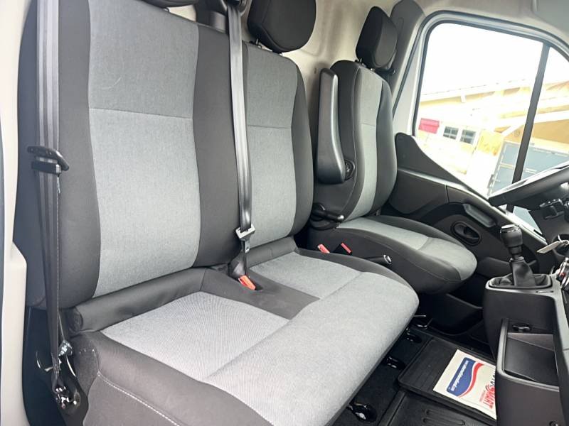 Renault Master - Photo 11