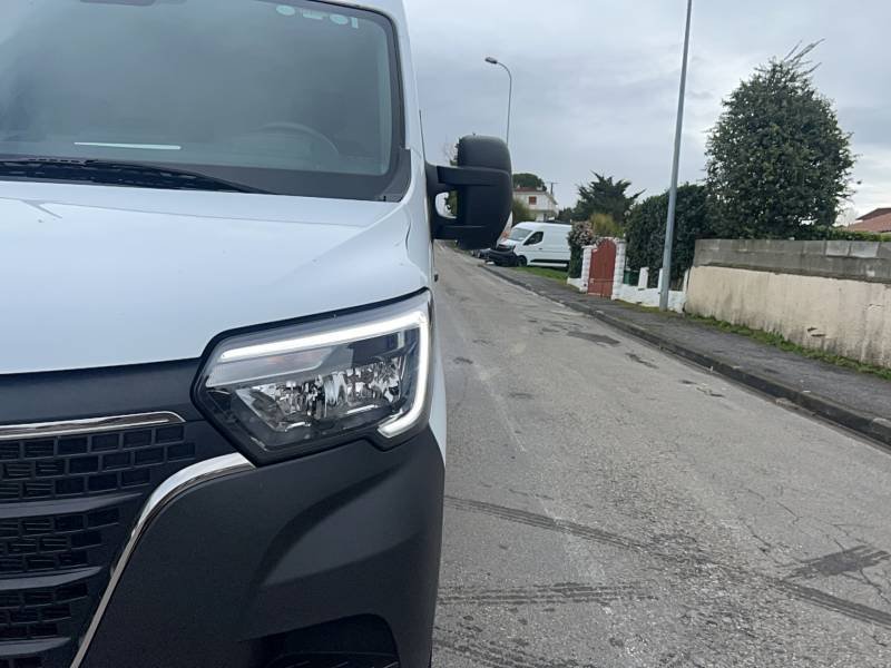 Renault Master - Photo 30