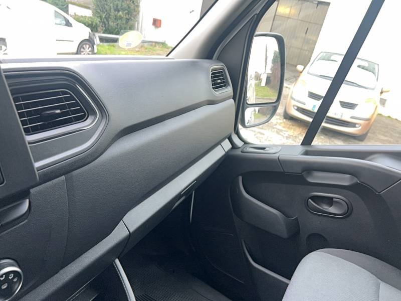 Renault Master - Photo 40