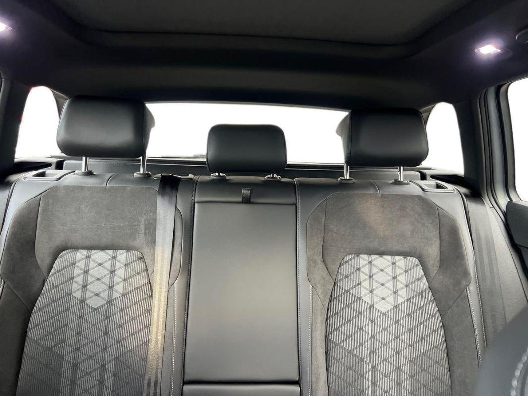 Volkswagen Golf SW - Photo 22