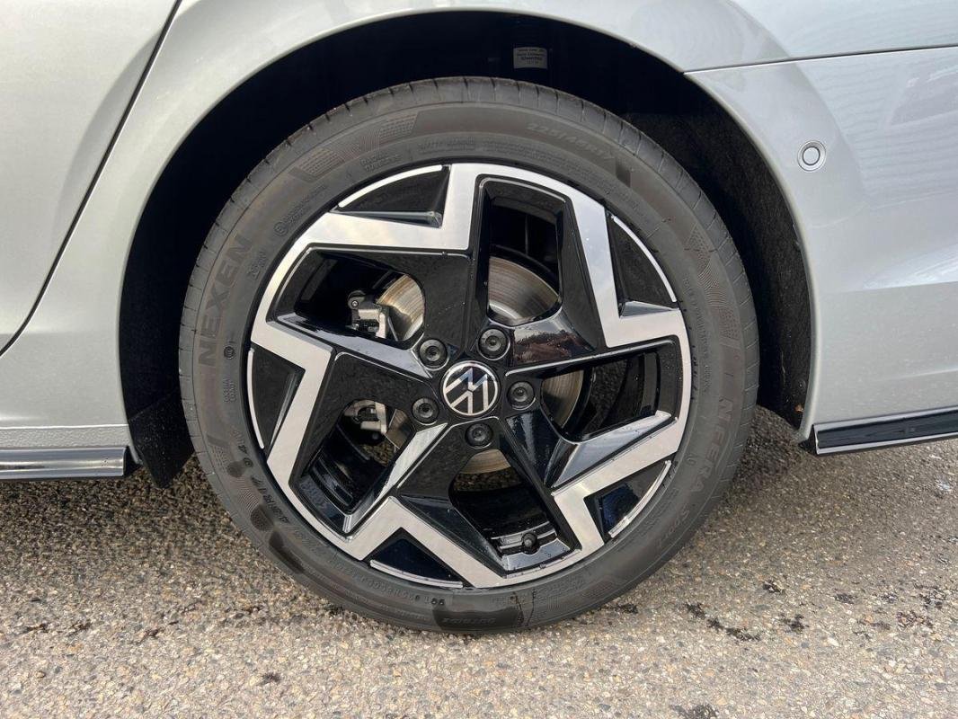 Volkswagen Golf SW - Photo 28