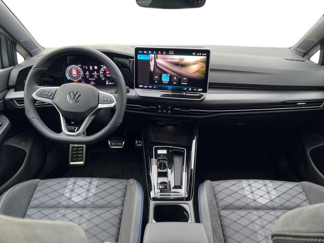 Volkswagen Golf SW - Photo 8