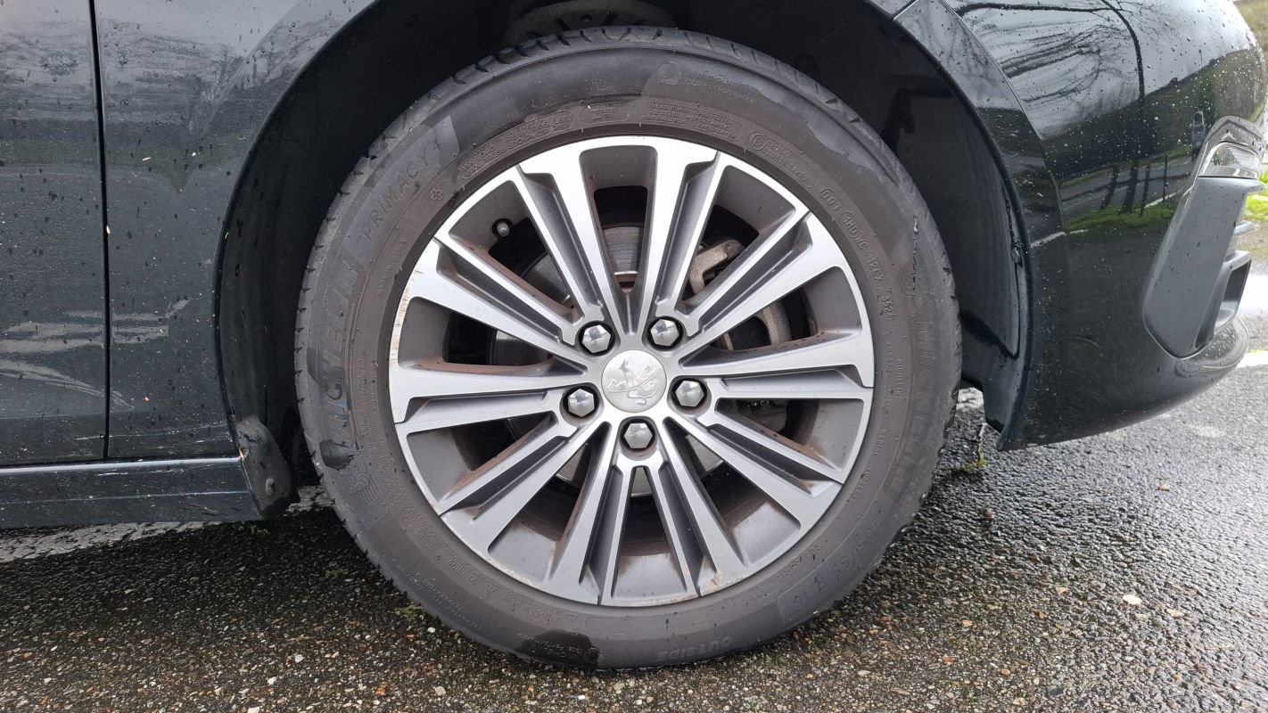 Peugeot 308 - Photo 17