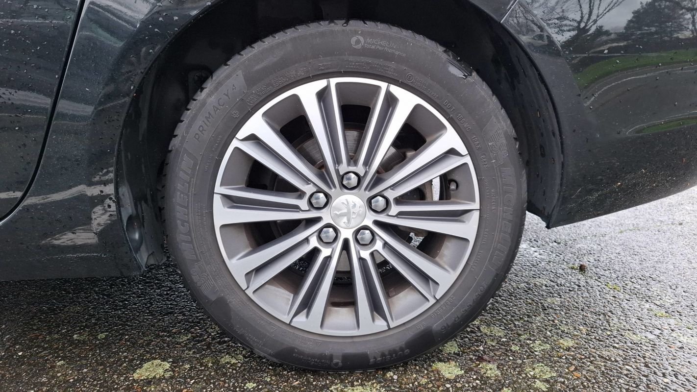 Peugeot 308 - Photo 19