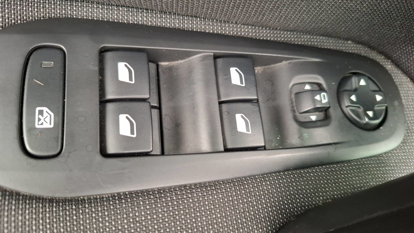 Peugeot 308 - Photo 22