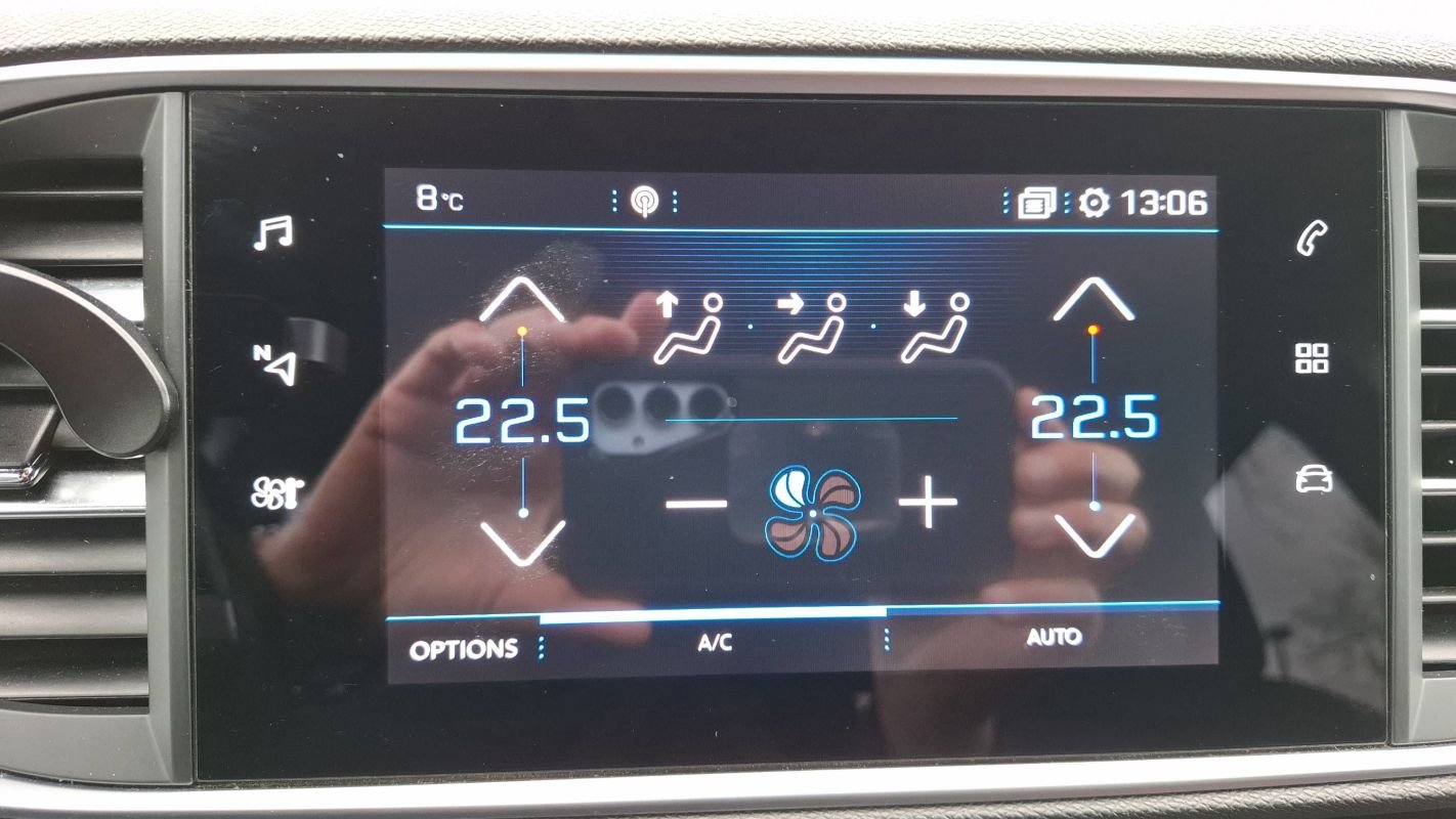 Peugeot 308 - Photo 29