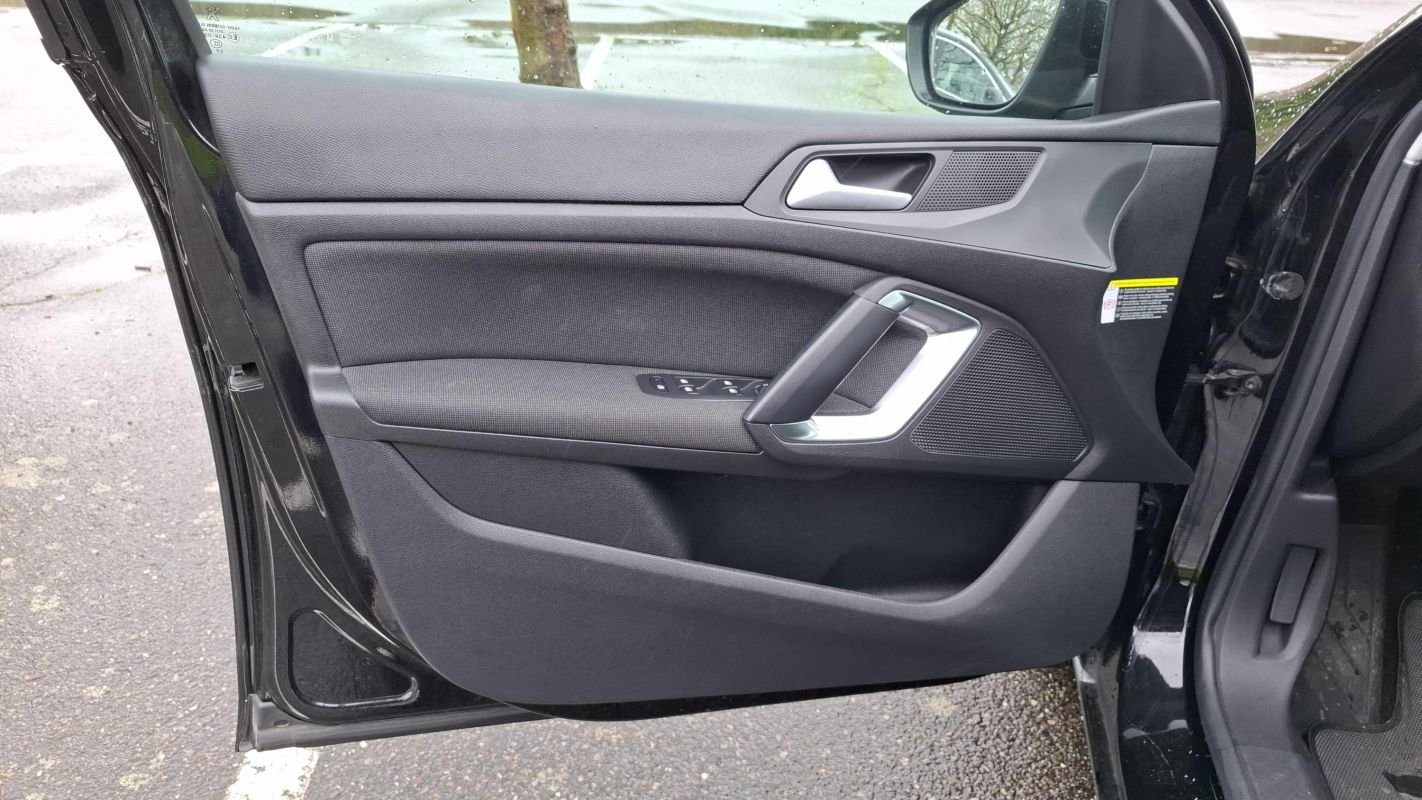 Peugeot 308 - Photo 7