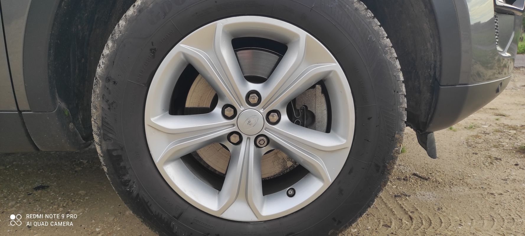 Land Rover Discovery Sport - Photo 17