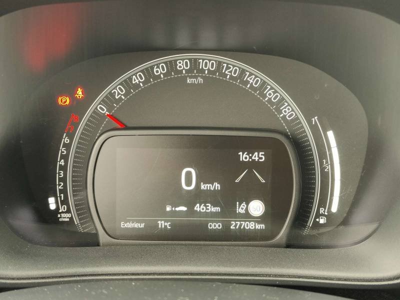 Toyota aygo x - Photo 24