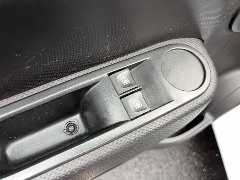 Renault Twingo - Photo 23