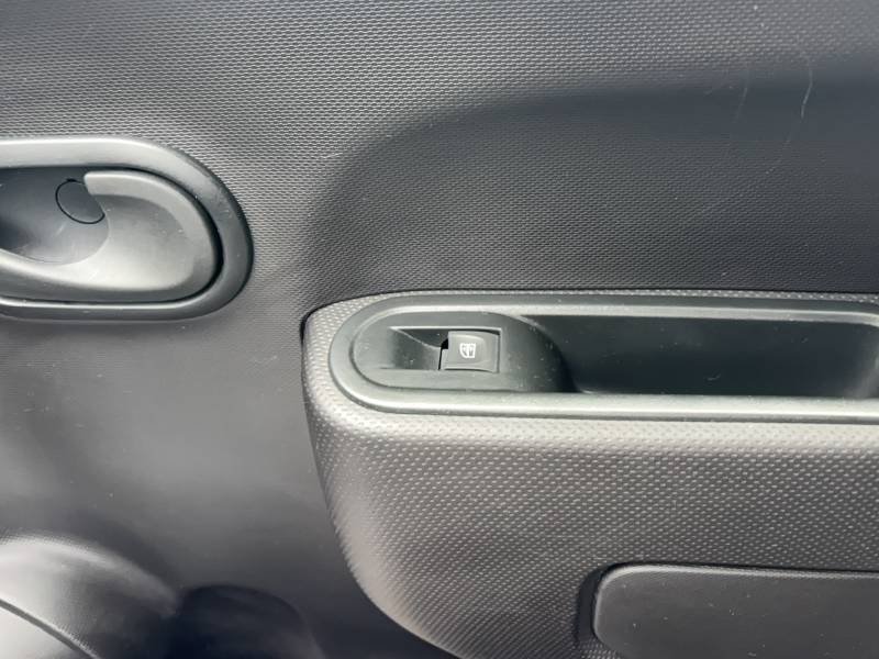 Renault Twingo - Photo 38