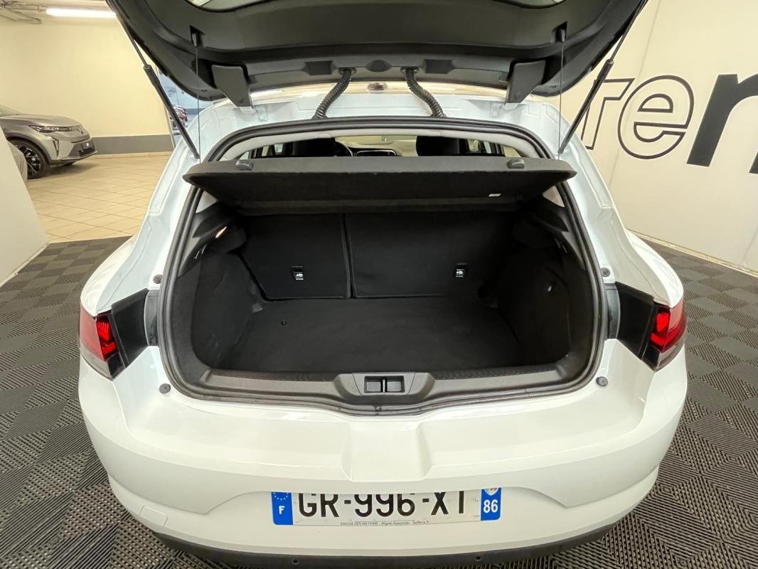 Renault Mégane - Photo 4