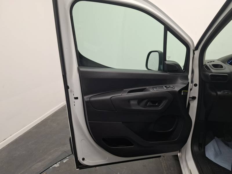 Peugeot Partner - Photo 25