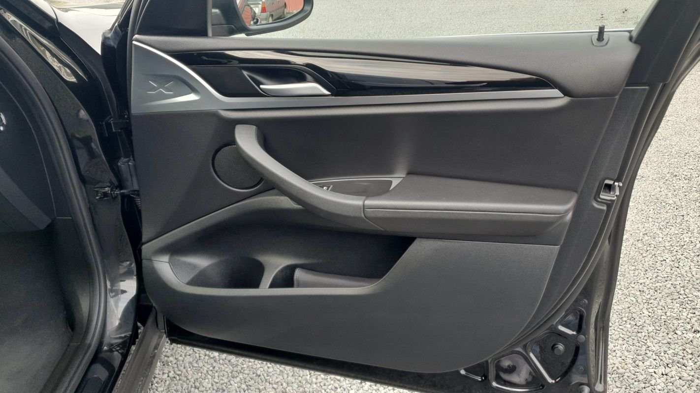 BMW X3 - Photo 22