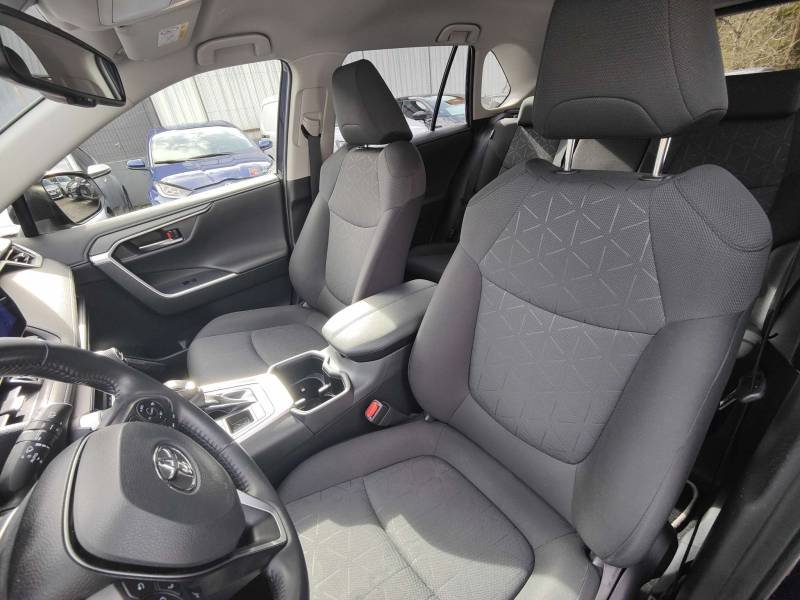 Toyota RAV4 - Photo 15