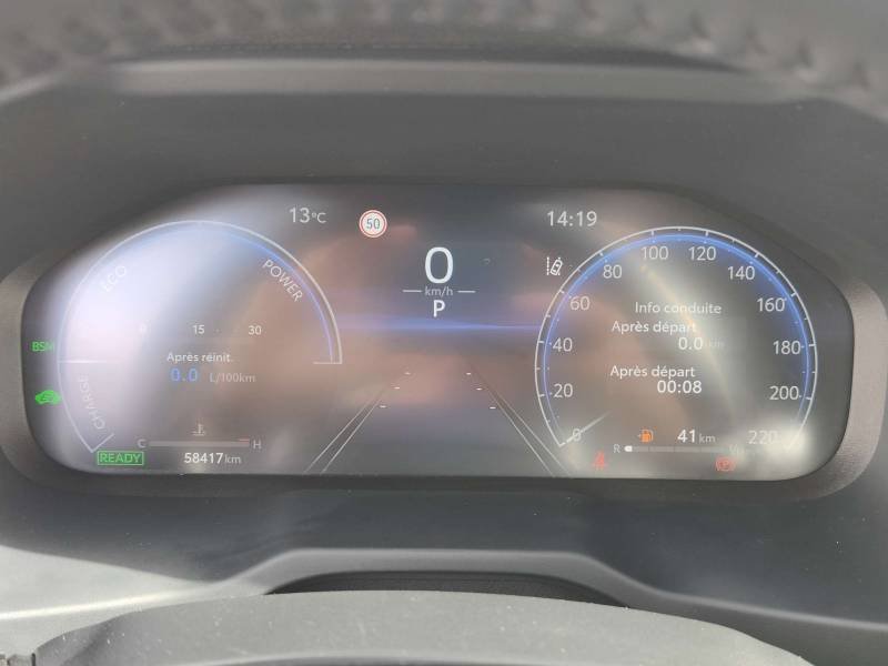 Toyota RAV4 - Photo 23