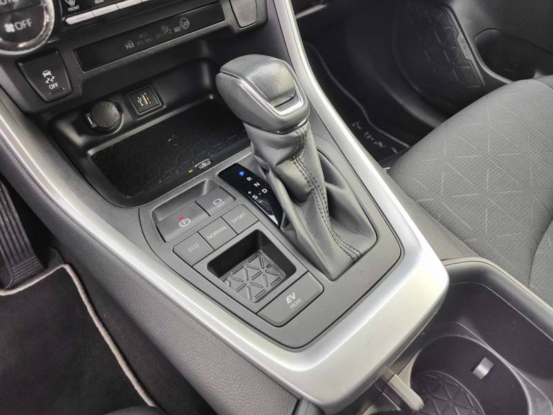 Toyota RAV4 - Photo 28