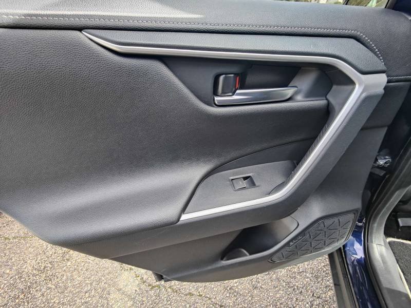 Toyota RAV4 - Photo 30
