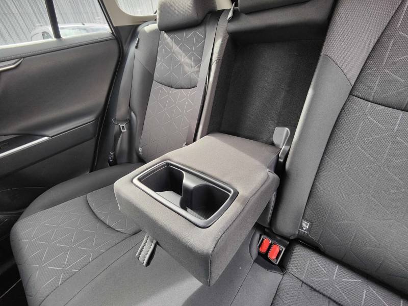 Toyota RAV4 - Photo 35
