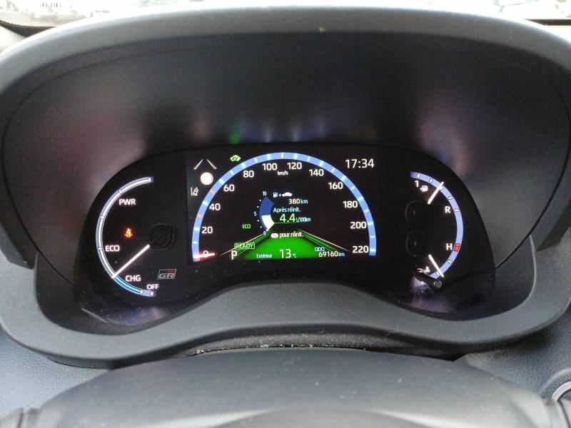 Toyota Yaris - Photo 29