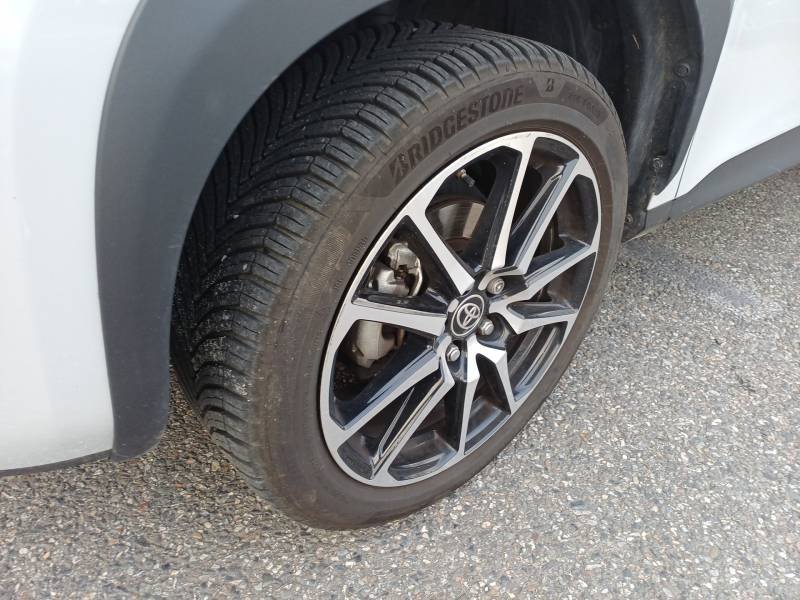 Toyota Yaris - Photo 9