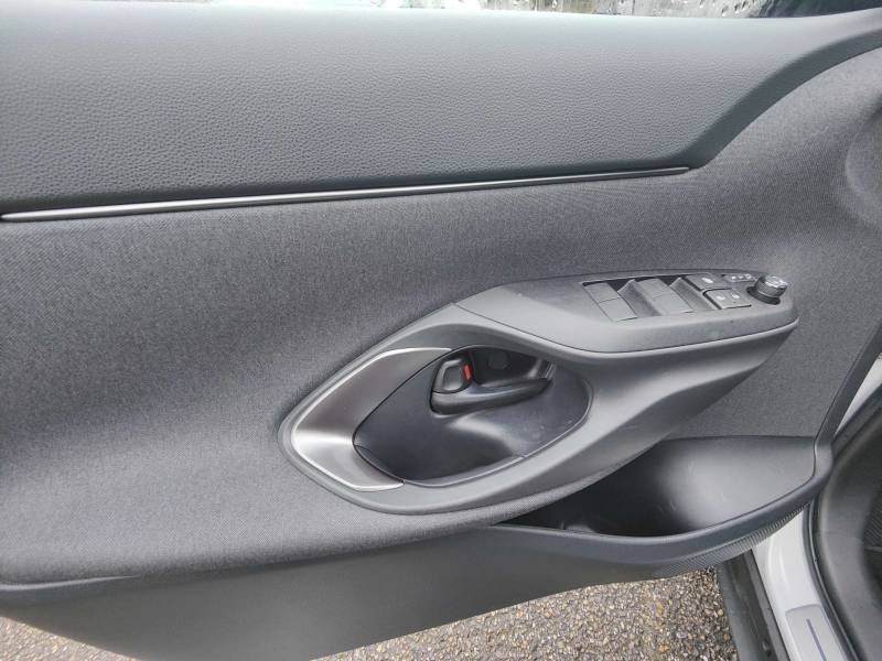 Toyota Yaris - Photo 12