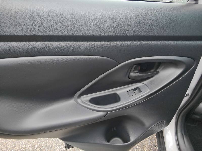Toyota Yaris - Photo 35
