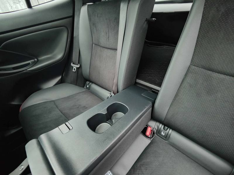 Toyota Yaris - Photo 39