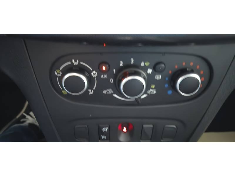 Dacia Sandero - Photo 15