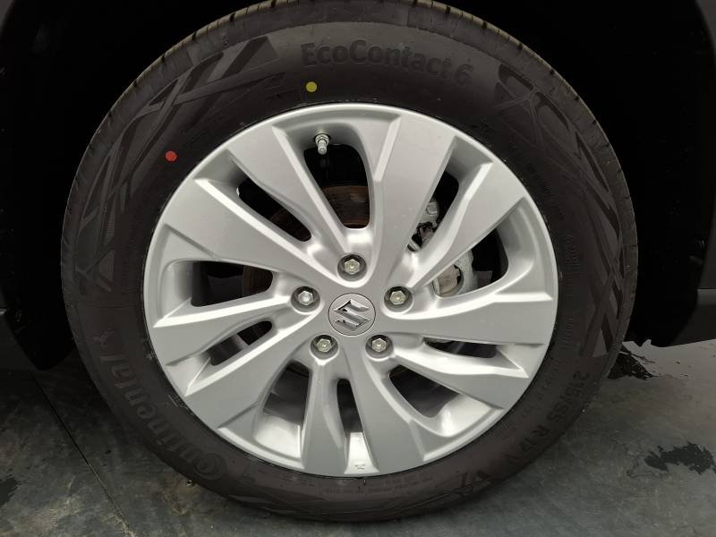 Suzuki s-cross - Photo 15