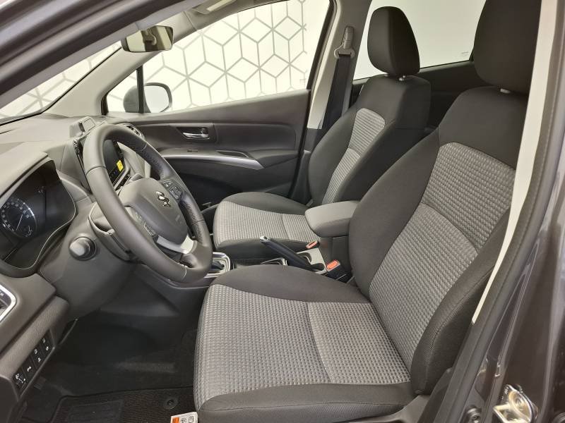 Suzuki s-cross - Photo 8