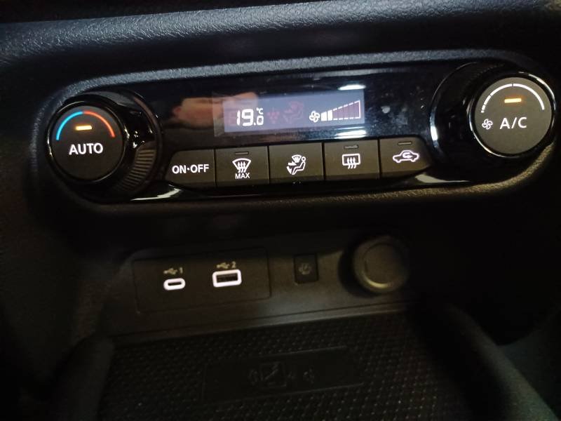 Nissan Juke - Photo 22